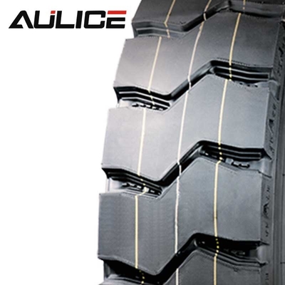 12.00R20 HEAVY DUTY TBR은 모든 종류의 거친 도로에 사용되는 천연 고무 AR5157로 생산됩니다.